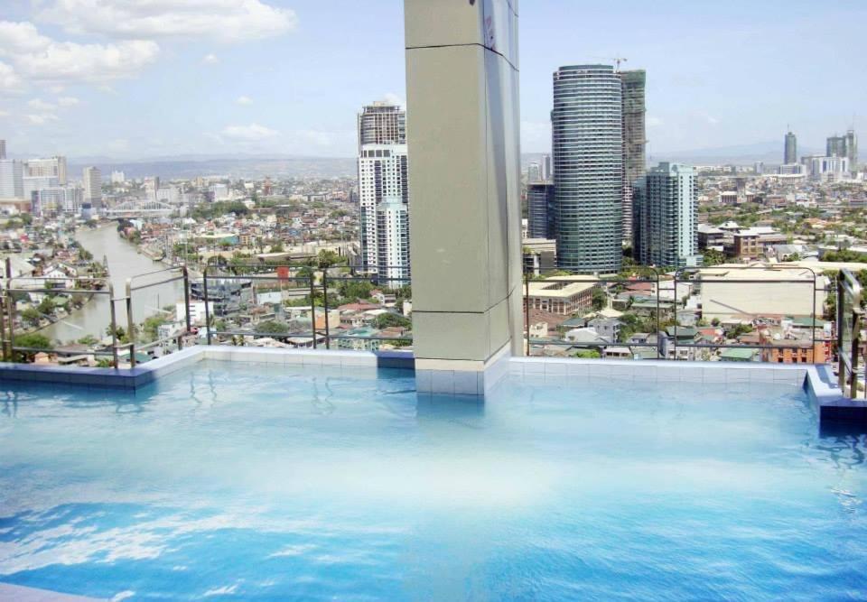 Studio Unit Condo At Antel Serenity Suites Makati Manila Zewnętrze zdjęcie
